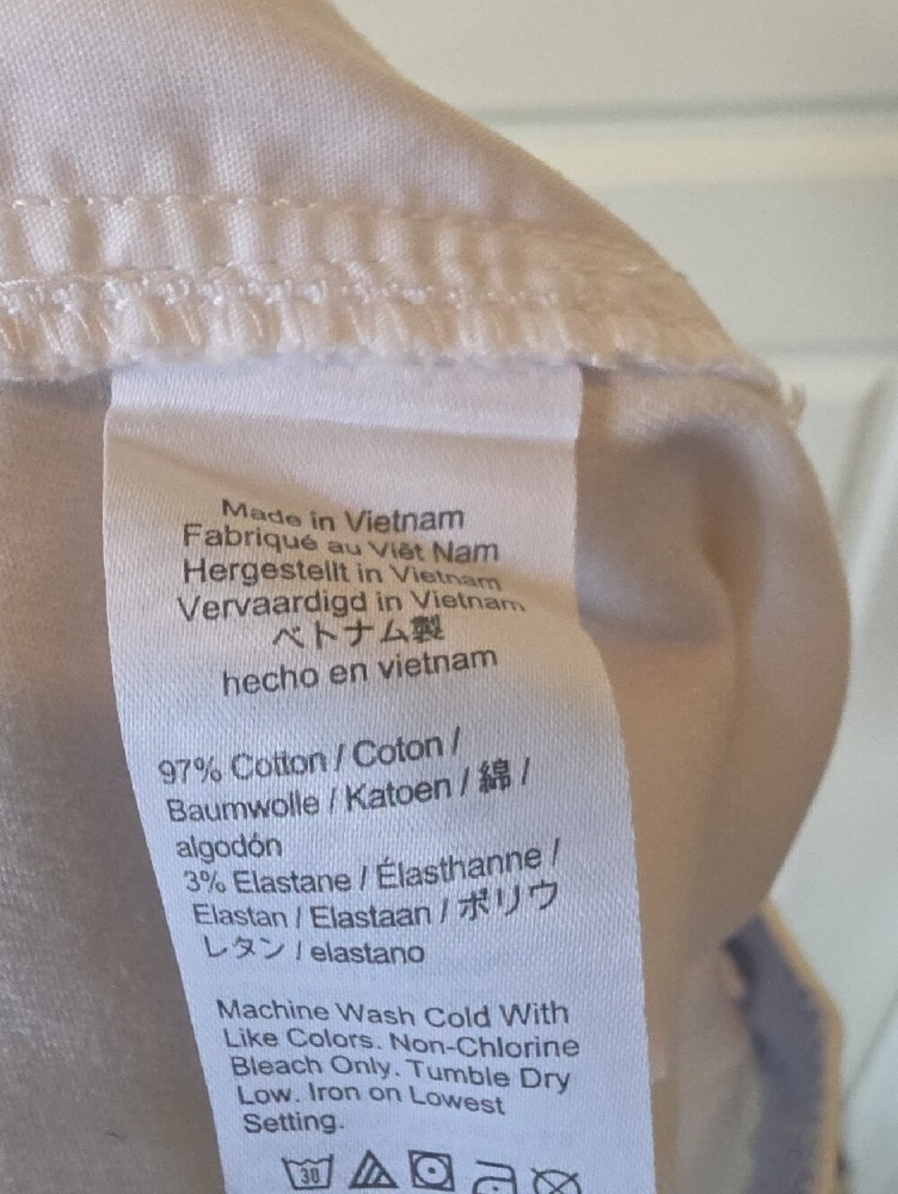 J. Crew White Classic Chino Bermuda Shorts - Size 8 - Picture 4 of 8